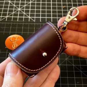 Custom Dog Poop Bag Dispenser, Dog Waste Bag Dispenser in Horween leather